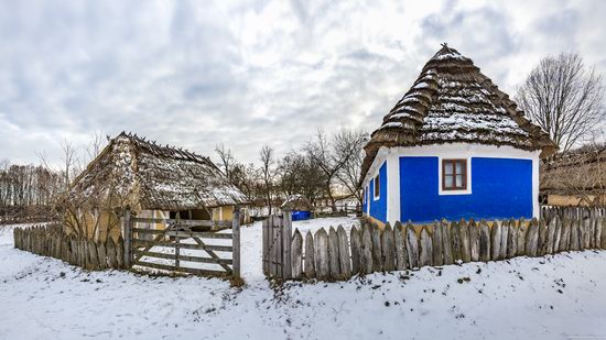 Pyrohiv folk architecture museum, Podillya, Ukraine, photo 11