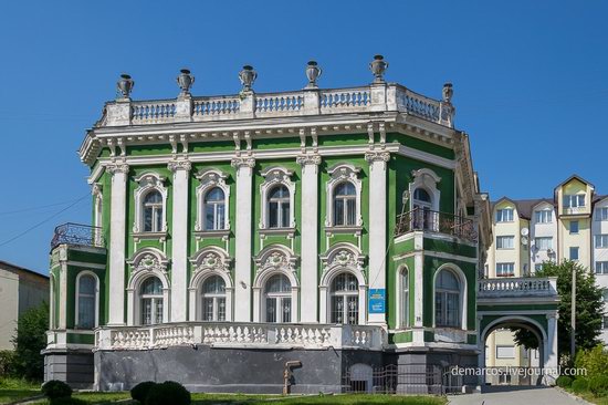 Walking through Drohobych, Ukraine, photo 9