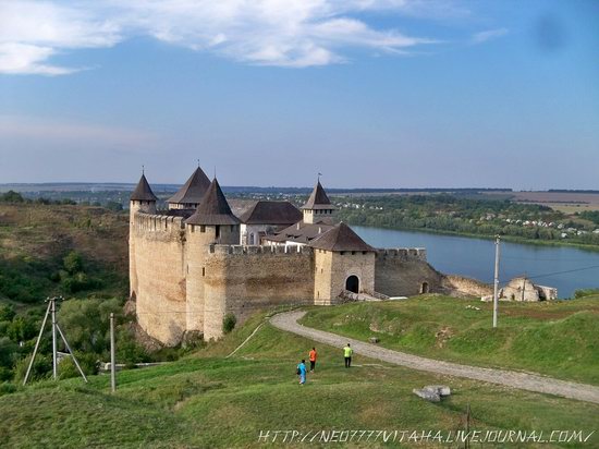 Khotyn Fortress in the Chernivtsi region, Ukraine, photo 2