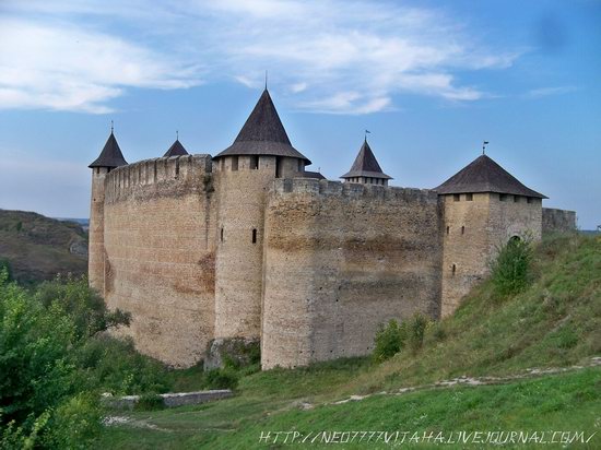 Khotyn Fortress in the Chernivtsi region, Ukraine, photo 5