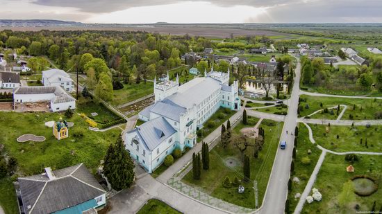 Neo-Gothic Castle in Bilokrynytsya, Ternopil region, Ukraine, photo 10