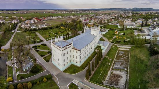 Neo-Gothic Castle in Bilokrynytsya, Ternopil region, Ukraine, photo 5