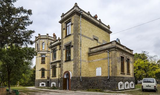 Chikhachev Palace in Mytky, Vinnytsia region, Ukraine, photo 9