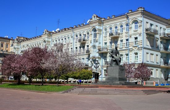 Early May in Kyiv, Ukraine, photo 22