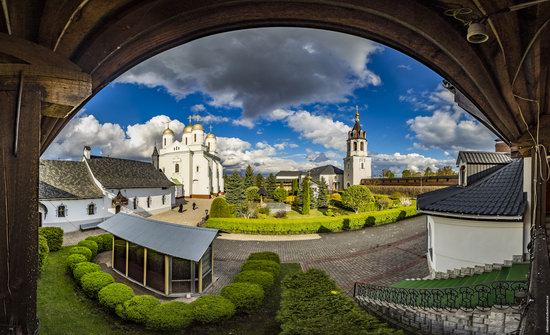 Uspenskyi Svyatohorskyi Convent in Zymne, Ukraine, photo 13