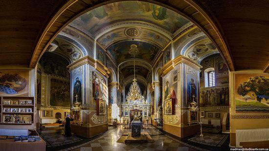 Uspenskyi Svyatohorskyi Convent in Zymne, Ukraine, photo 16