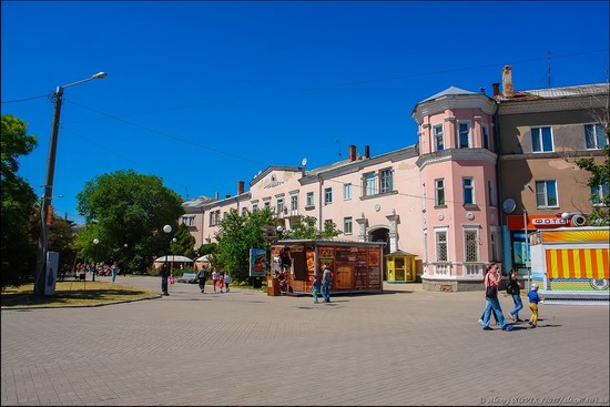 Early summer in Berdyansk, Ukraine, photo 2