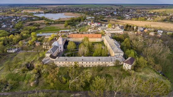 Castle and Roman-Catholic Church in Olyka, Volyn region, Ukraine, photo 5