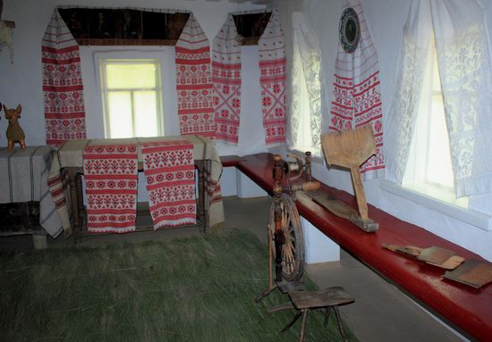 Folk Architecture Museum in Pereyaslav-Khmelnytskyi, Kyiv region, Ukraine, photo 9