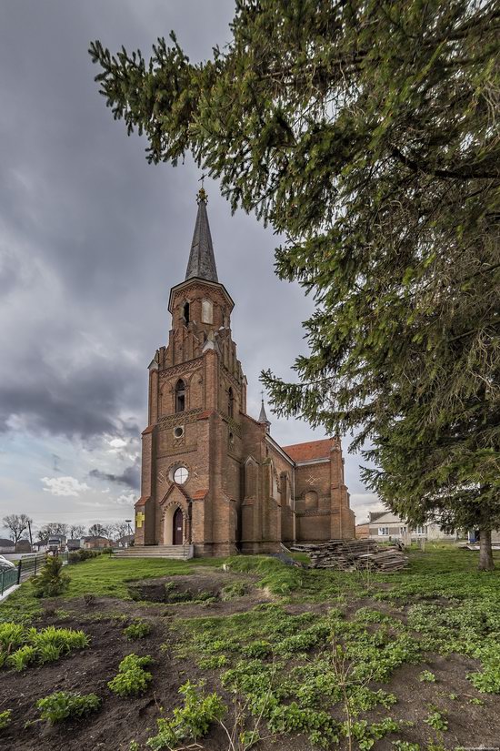 Catholic Church in Stoyaniv, Lviv region, Ukraine, photo 14