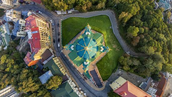 St. Andrew's Church in Kyiv, Ukraine - the view from above, photo 7