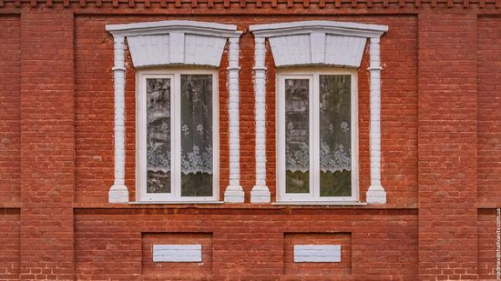 Palace of Kolonn-Chesnovsky in Bozhykivtsi, Ukraine, photo 13