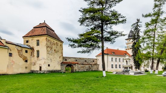 Castle of the Renaissance Era in Zhovkva, Ukraine, photo 17