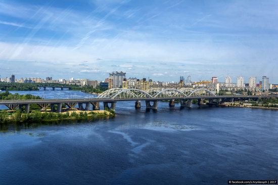 Bridges over the Dnieper River in Kyiv, Ukraine, photo 1