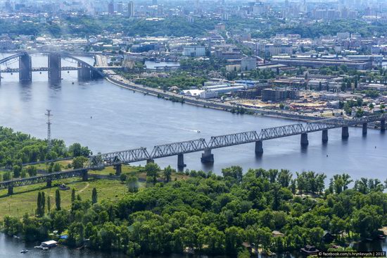 Bridges over the Dnieper River in Kyiv, Ukraine, photo 12