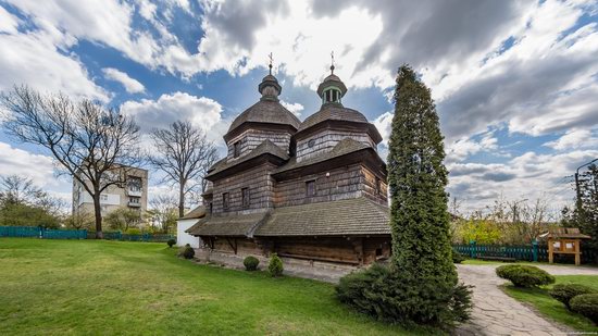 Holy Trinity Church in Zhovkva, Ukraine, photo 11