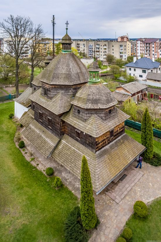 Holy Trinity Church in Zhovkva, Ukraine, photo 3