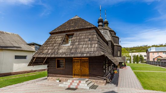 Ascension Church in Chortkiv, Ternopil region, Ukraine, photo 4