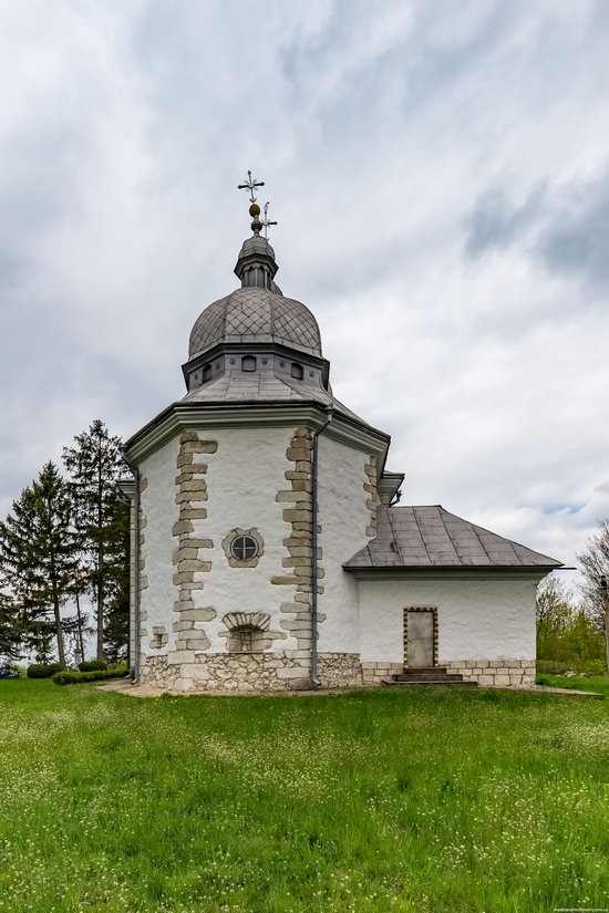 Defensive Church of Transfiguration in Zaluzhzhya, Ukraine, photo 9