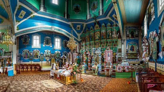 Assumption Church in Roztoky, Chernivtsi region, Ukraine, photo 10