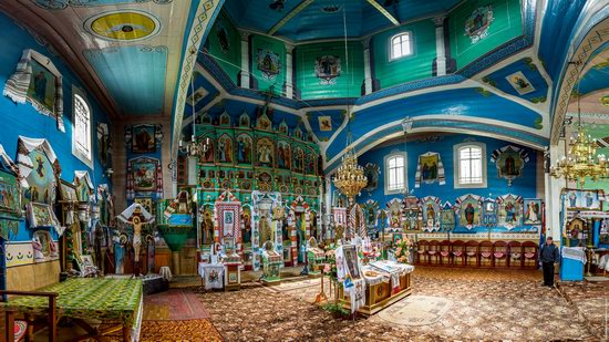 Assumption Church in Roztoky, Chernivtsi region, Ukraine, photo 9