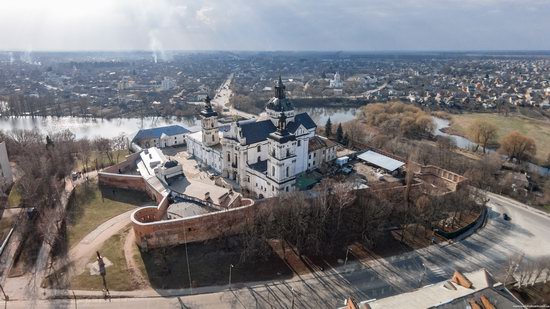 Barefoot Carmelites Monastery in Berdychiv, Ukraine, photo 3