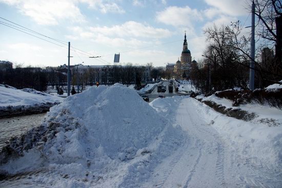 Spring in Kharkiv, Ukraine - after a heavy snowfall, photo 4