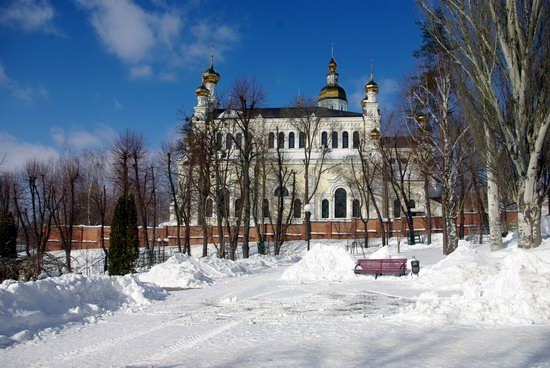 Spring in Kharkiv, Ukraine - after a heavy snowfall, photo 5