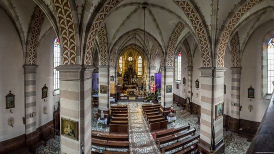 Catholic Church of St. Nicholas in Pnikut, Ukraine, photo 17