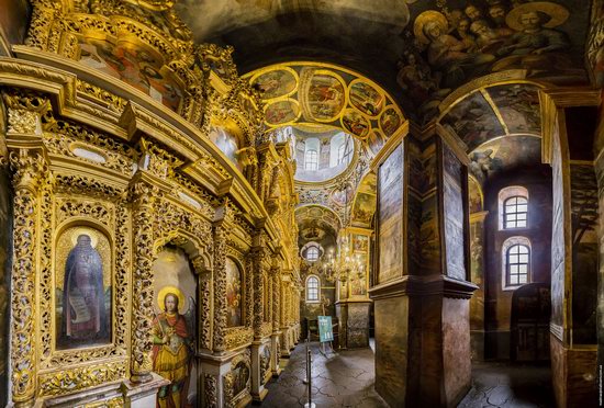 Gate Church of the Trinity in Kyiv, Ukraine, photo 10