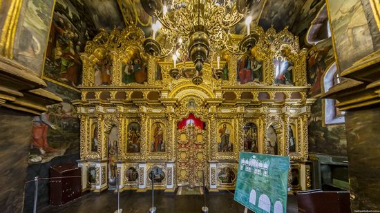 Gate Church of the Trinity in Kyiv, Ukraine, photo 12