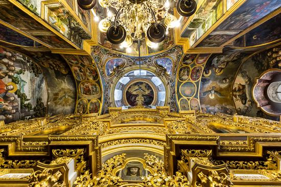 Gate Church of the Trinity in Kyiv, Ukraine, photo 14