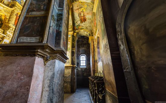 Gate Church of the Trinity in Kyiv, Ukraine, photo 9