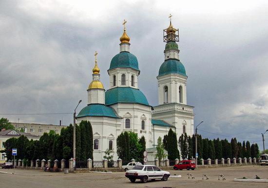 Walking through the streets of Hlukhiv, Ukraine, photo 10