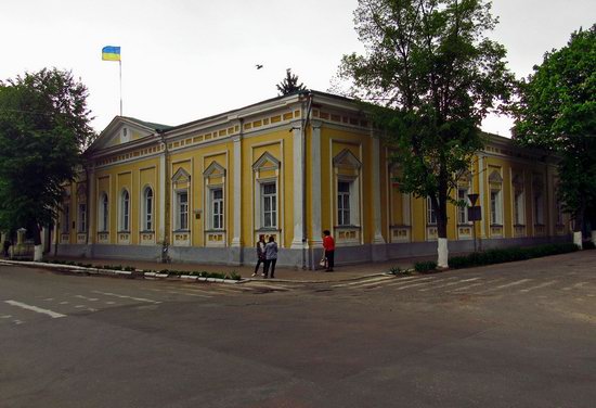 Walking through the streets of Hlukhiv, Ukraine, photo 23