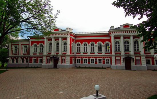 Walking through the streets of Hlukhiv, Ukraine, photo 24