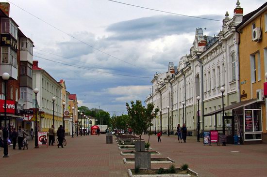 Walking through the streets of Hlukhiv, Ukraine, photo 5