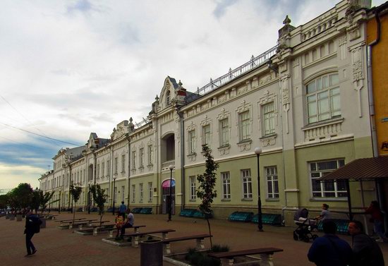 Walking through the streets of Hlukhiv, Ukraine, photo 7