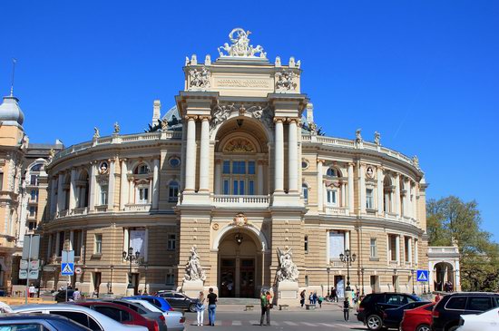 Walking around Odessa, Ukraine in May, photo 1