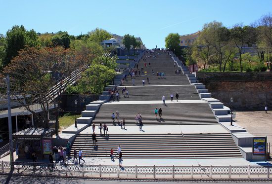 Walking around Odessa, Ukraine in May, photo 12