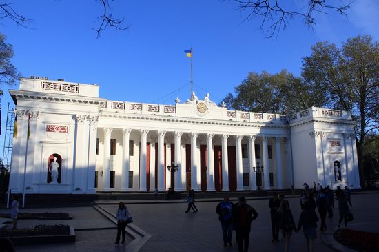 Walking around Odessa, Ukraine in May, photo 16