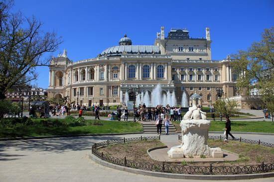 Walking around Odessa, Ukraine in May, photo 7