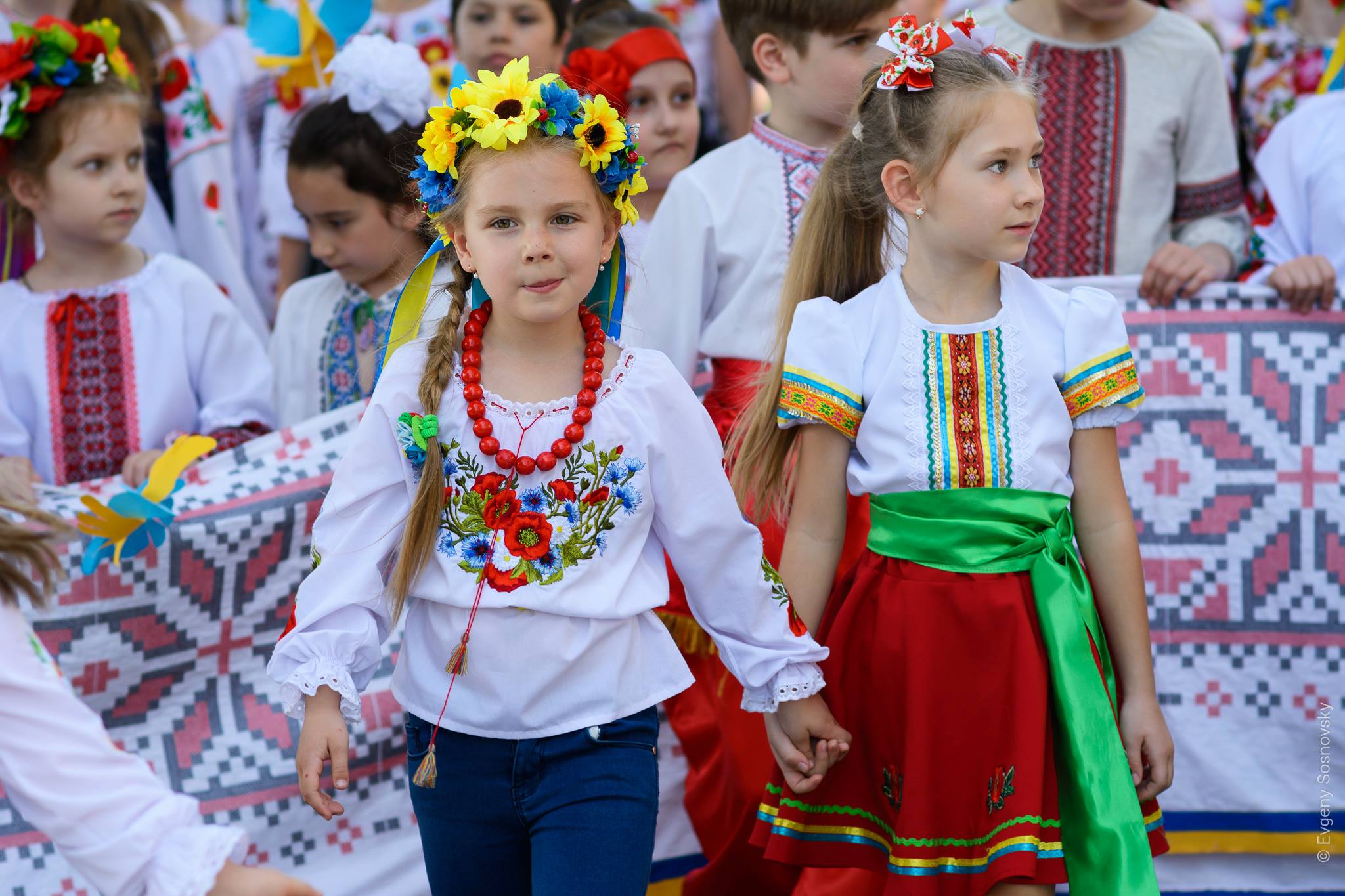 Vyshyvanka Day in Mariupol · Ukraine travel blog