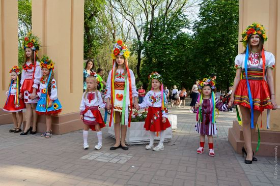 Vyshyvanka Day 2018 in Mariupol, Ukraine, photo 15