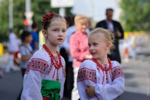 Vyshyvanka Day in Mariupol · Ukraine travel blog