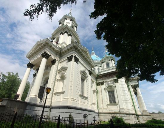 Beautiful churches of Sumy, Ukraine, photo 3