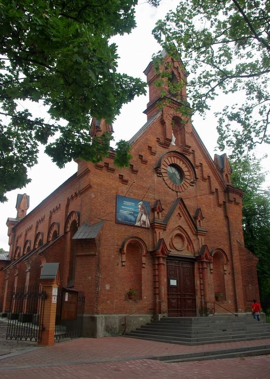 Beautiful churches of Sumy, Ukraine, photo 6