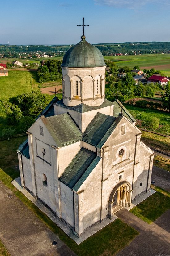 St. Panteleymon Church in Shevchenkove, Ukraine, photo 2