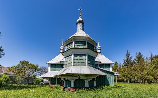 Church of Saints Cosmas and Damian, Makhnivtsi, Ukraine, photo 3