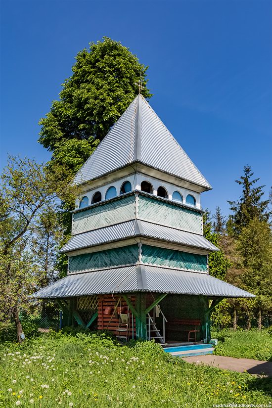 Church of Saints Cosmas and Damian, Makhnivtsi, Ukraine, photo 8